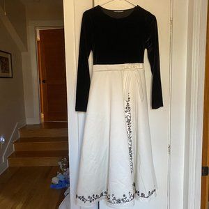 Black and white holiday dress